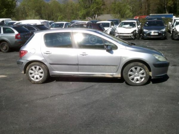 Trappe d'essence PEUGEOT 307 PHASE 1 Diesel - Image 6