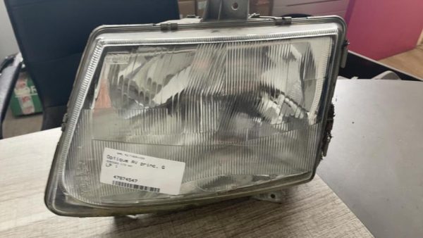 Optique avant principal gauche (feux)(phare) MERCEDES VITO 638 Diesel - Image 1