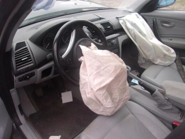 Serrure arriere gauche BMW SERIE 1 E87 PHASE 2 Diesel - Image 10