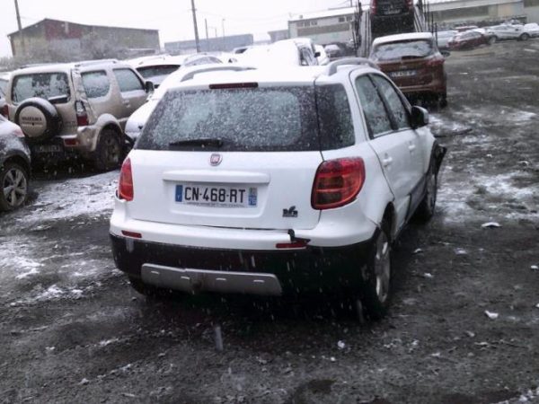 Serrure avant gauche FIAT SEDICI PHASE 2 Diesel - Image 4