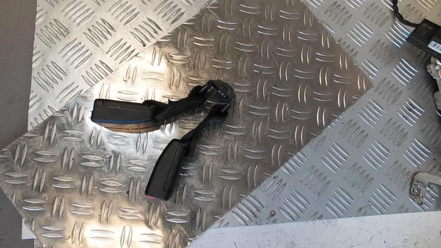 Attache ceinture arriere droit PEUGEOT 208 1 PHASE 1 Diesel - Image 2