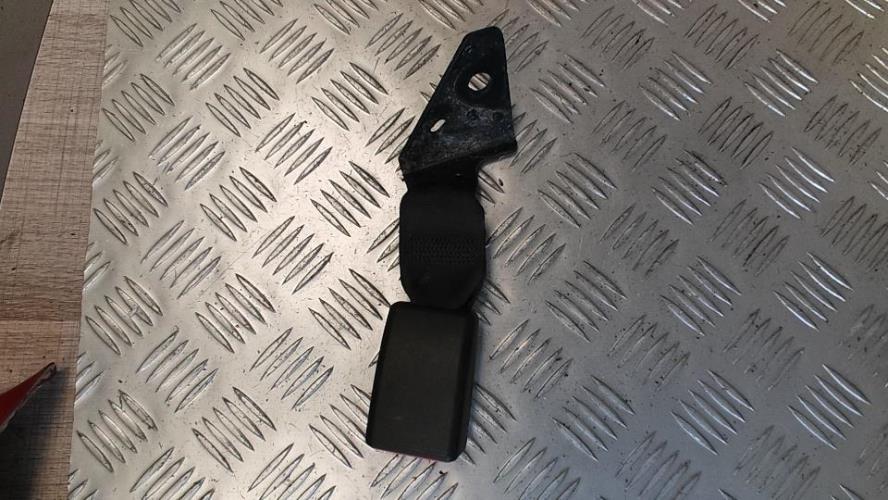 Attache ceinture arriere droit PEUGEOT 208 1 PHASE 1 Essence - Image 2