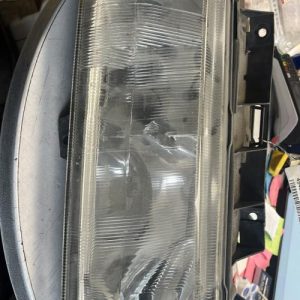 Optique avant principal droit (feux)(phare) CITROEN XANTIA PHASE 2 BREAK - Image 1
