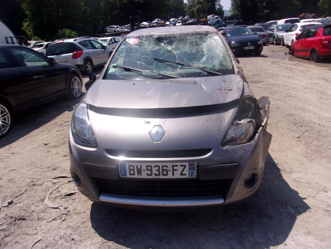 Calculateur RENAULT CLIO 3 PHASE 2 Essence - Image 8