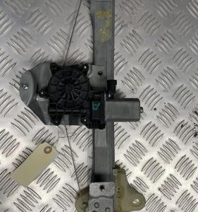 Leve vitre electrique arriere gauche RENAULT - Image 1