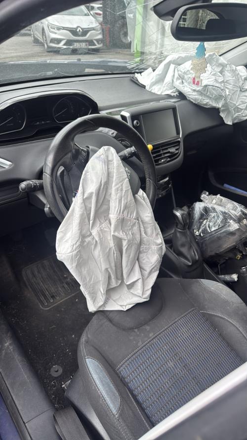 Attache ceinture arriere droit PEUGEOT 208 1 PHASE 1 Diesel - Image 6