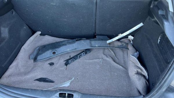 Custode avant gauche (porte) PEUGEOT 208 1 PHASE 1 Essence - Image 5