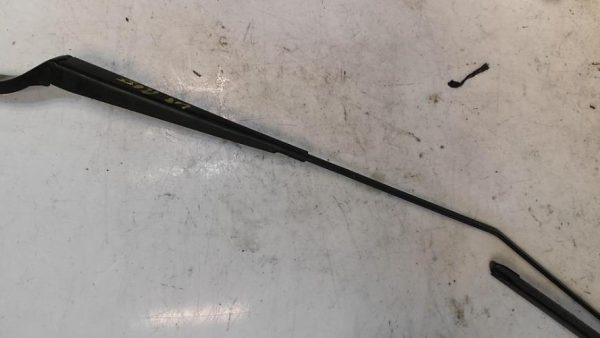 Bras essuie glace avant droit PEUGEOT 208 1 PHASE 2 Diesel - Image 1