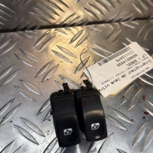 Interrupteur de leve vitre avant gauche RENAULT TWINGO 2 PHASE 1 Essence - Image 1
