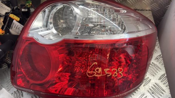Feu arriere principal droit (feux) TOYOTA AURIS 1 PHASE 2 Diesel - Image 1