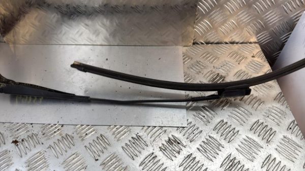 Bras essuie glace avant gauche PEUGEOT 208 1 PHASE 1 Diesel - Image 2