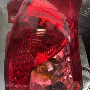 Feu arriere principal droit (feux) SUZUKI SWIFT 3 Essence - Image 1