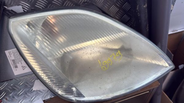 Optique avant principal droit (feux)(phare) FORD FIESTA 5 PHASE 1 Essence - Image 2