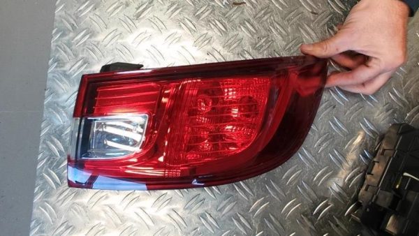 Feu arriere principal droit (feux) RENAULT CLIO 4 PHASE 2 Diesel - Image 1