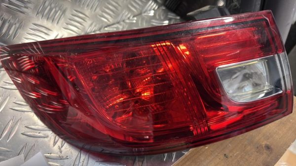 Feu arriere principal gauche (feux) RENAULT CLIO 4 PHASE 2 Diesel - Image 3