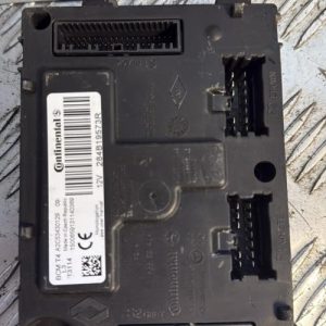 Calculateur RENAULT CLIO 4 PHASE 1 Essence - Image 1