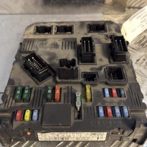 Boitier BSI PEUGEOT PARTNER 1 PHASE 2 Diesel - Image 1