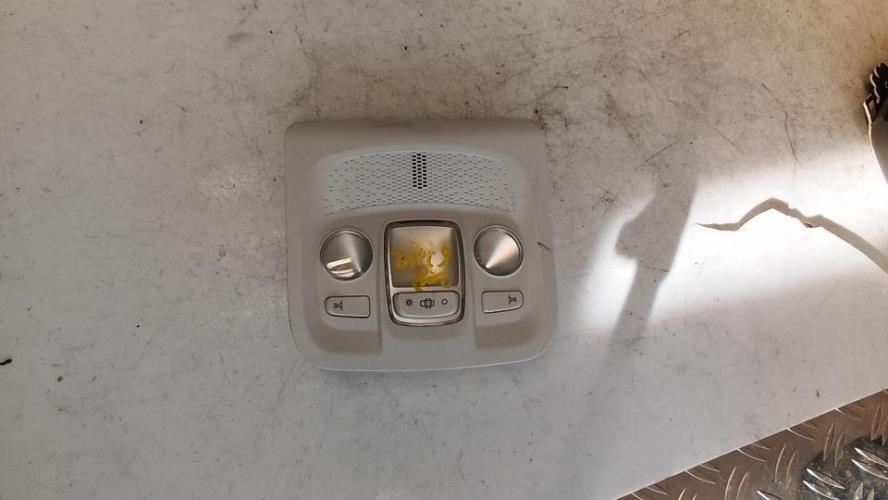 Eclairage de plafonnier PEUGEOT 208 1 PHASE 1 Diesel - Image 2