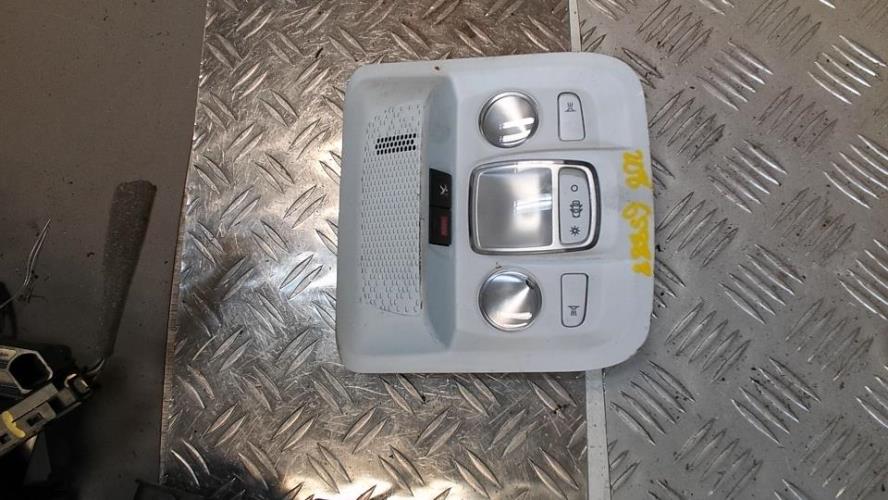 Eclairage de plafonnier PEUGEOT 208 1 PHASE 2 Diesel - Image 2