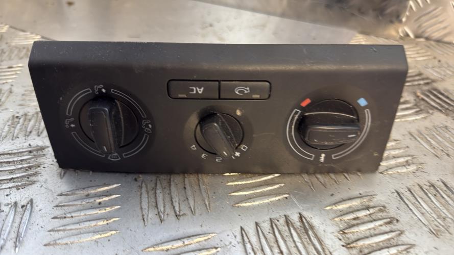Commande chauffage SKODA FABIA 2 PHASE 2 Diesel - Image 1