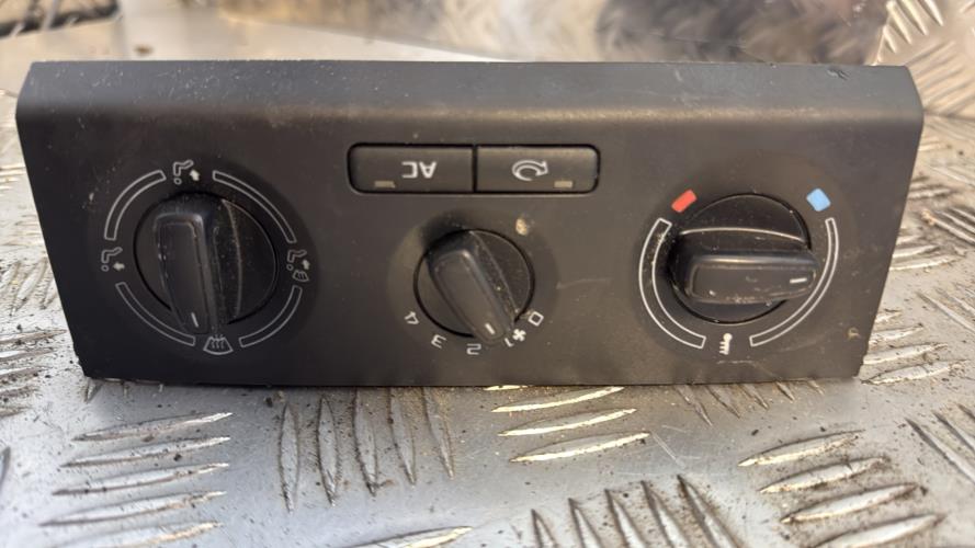 Commande chauffage SKODA FABIA 2 PHASE 2 Diesel - Image 2