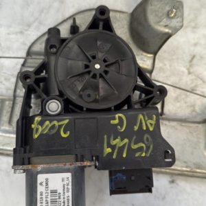 Leve vitre electrique avant gauche PEUGEOT 2008 1 PHASE 1 Diesel - Image 1
