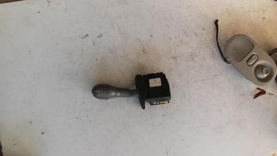 Commodo d'essuie glaces RENAULT TWINGO 1 PHASE 3 Essence - Image 1