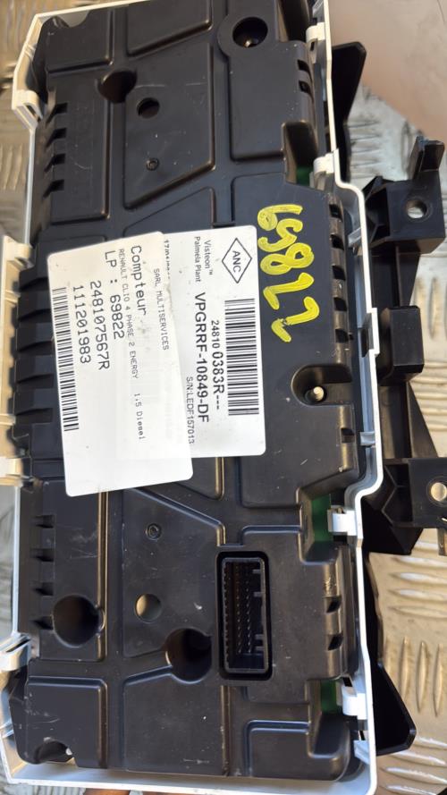 Compteur RENAULT CLIO 4 PHASE 2 Diesel - Image 3