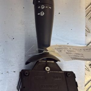 Commodo d'essuie glaces RENAULT CLIO 4 PHASE 2 Diesel - Image 1
