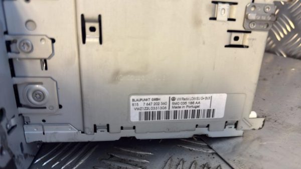 Autoradio d'origine VOLKSWAGEN POLO 5 PHASE 1 Diesel - Image 4