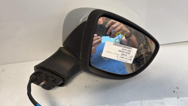 Retroviseur droit RENAULT CLIO 4 PHASE 1 BREAK Essence - Image 1