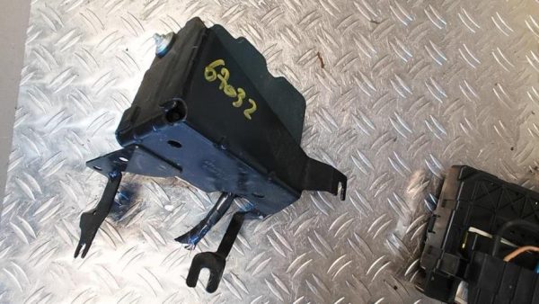 Bloc ABS (freins anti-blocage) RENAULT CLIO 4 PHASE 2 Diesel - Image 3