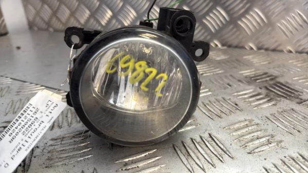 Anti brouillard droit (feux) RENAULT CLIO 4 PHASE 2 Diesel - Image 1