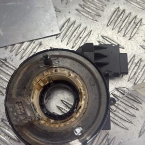 Contacteur tournant VOLKSWAGEN GOLF 5 BREAK Diesel - Image 1
