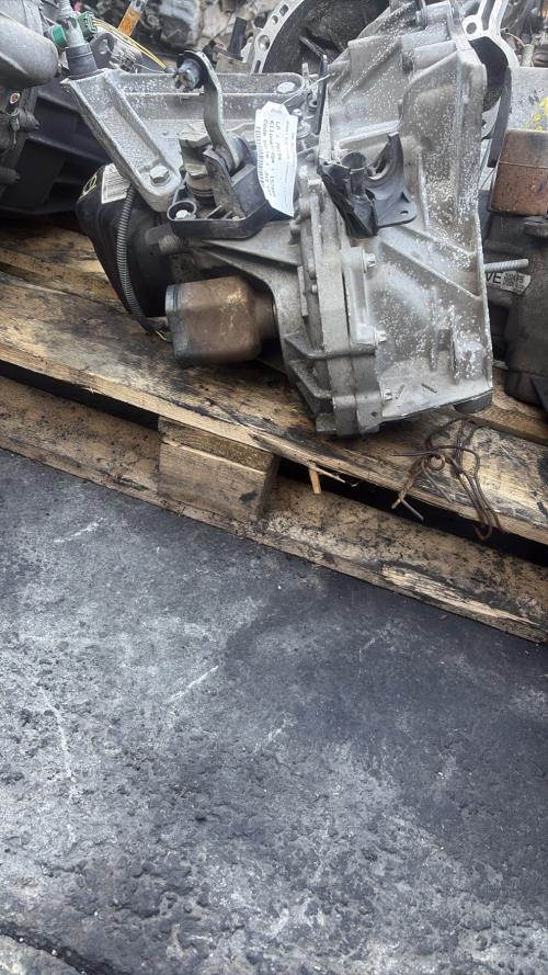 Boite de vitesses RENAULT CLIO 3 PHASE 1 Essence - Image 2