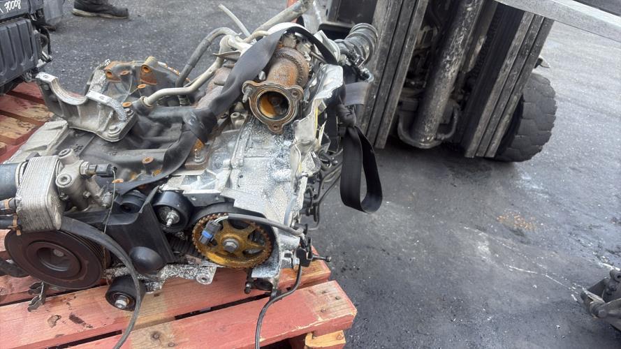 Moteur RENAULT CLIO 3 PHASE 1 Essence - Image 2