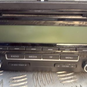 Autoradio d'origine VOLKSWAGEN GOLF 5 BREAK Diesel - Image 1