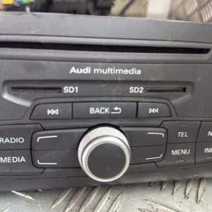 Autoradio d'origine AUDI A1 1 SPORTBACK PHASE 1 Diesel - Image 1