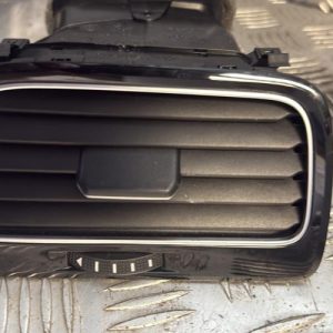 Aerateur tableau de bord avant droit VOLKSWAGEN GOLF 7 PHASE 2 Diesel - Image 1