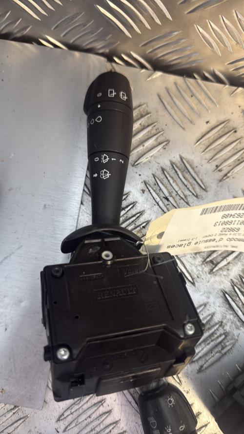 Commodo d'essuie glaces RENAULT CLIO 4 PHASE 2 Diesel - Image 1