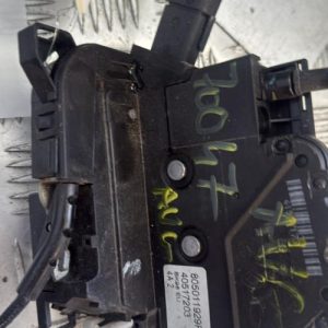 Serrure avant gauche RENAULT CLIO 4 PHASE 1 Diesel - Image 1