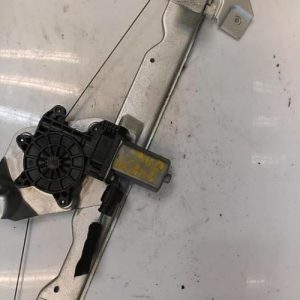 Leve vitre electrique avant droit DACIA DUSTER 1 PHASE 2 Essence - Image 1