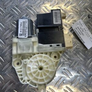 Moteur leve vitre avant droit CITROEN C4 1 PHASE 1 Diesel - Image 1