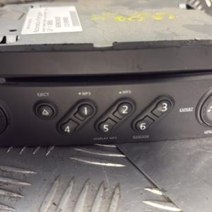 Autoradio d'origine RENAULT MEGANE 2 PHASE 2 Diesel - Image 1