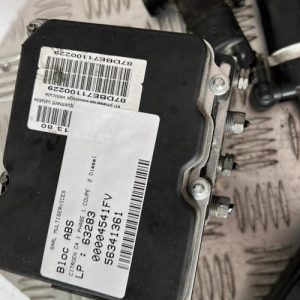 Bloc ABS (freins anti-blocage) CITROEN C4 1 PHASE 1 COUPE Diesel - Image 1