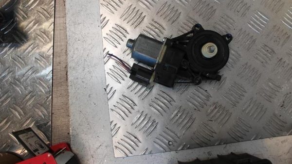 Moteur leve vitre avant droit FORD FIESTA 6 PHASE 1 Essence - Image 2