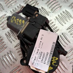 Moteur leve vitre avant droit FORD FIESTA 6 PHASE 1 Diesel - Image 1