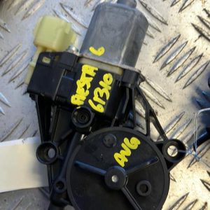 Moteur leve vitre avant gauche FORD FIESTA 6 PHASE 1 Diesel - Image 1