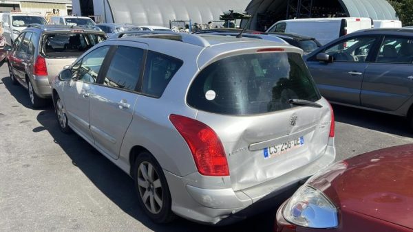 Eclairage de plafonnier PEUGEOT 308 1 SW PHASE 2 BREAK Diesel - Image 4