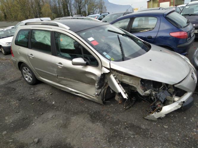 Autoradio d'origine PEUGEOT 307 PHASE 2 BREAK Diesel - Image 3